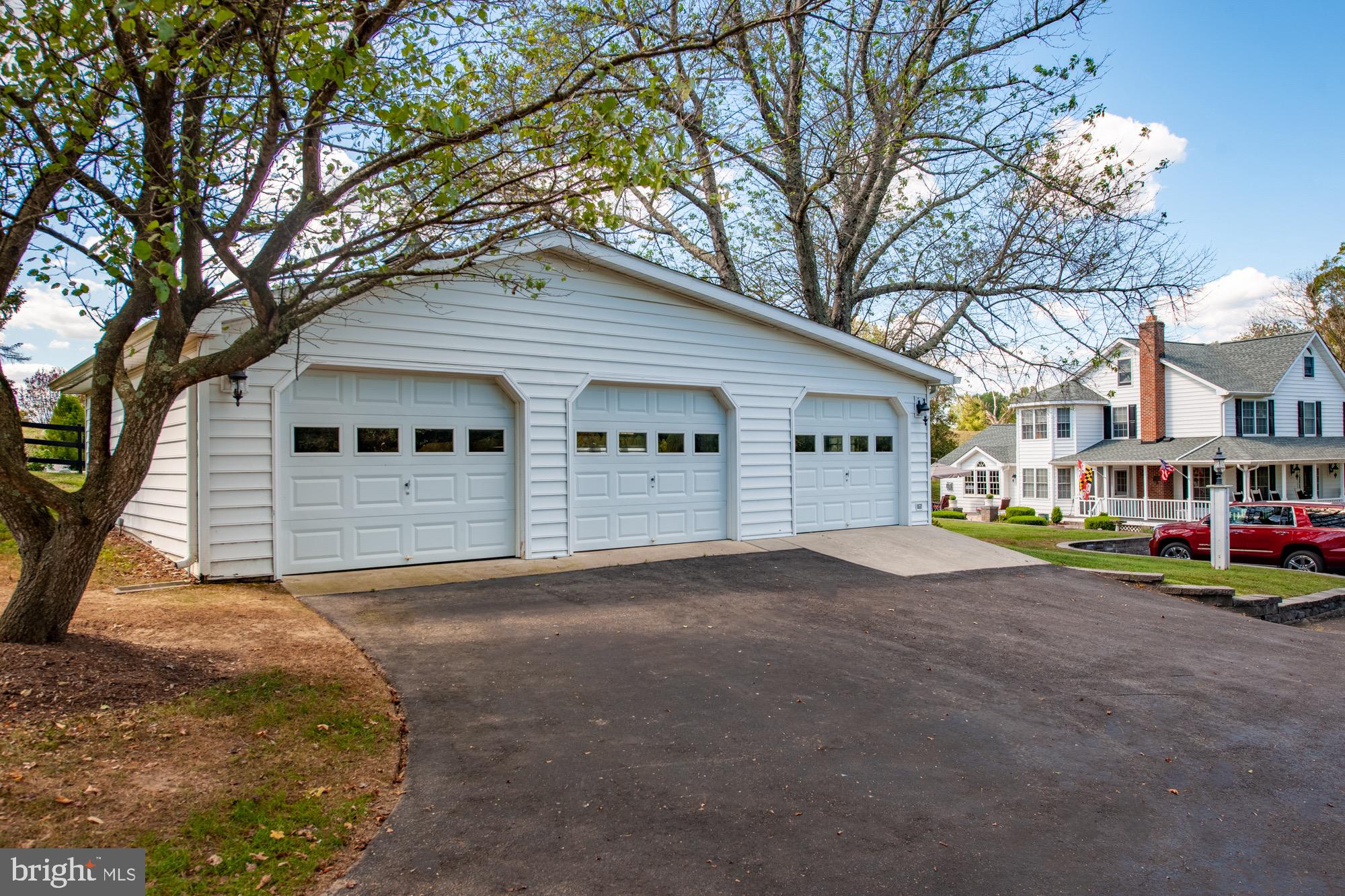 404 Lankford Road Harwood, MD 20776 - Photo 71 of 79 Three car garage
