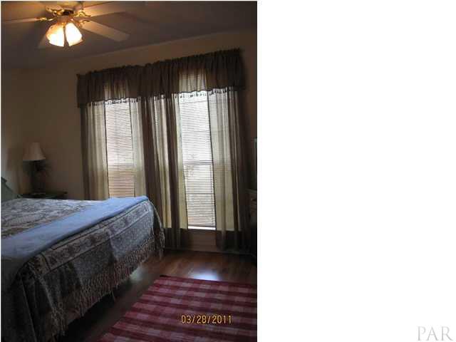 6911 Cedar Ridge Circle Milton, FL 32570 - Photo 11 of 11 Bedroom 3