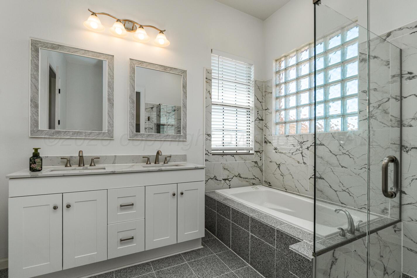 13633 Ariana Road Amarillo, TX 79124 - Photo 24 of 42 Primary Bathroom