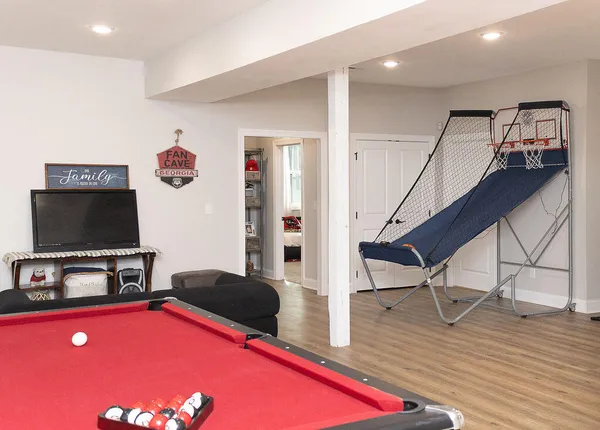 $1,100,000 | 1184 McConnell Crossing, LaFayette, GA 30728