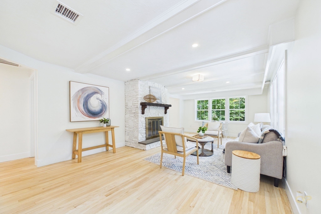 24 David Road Westport, MA 02790 - Photo 5 of 39