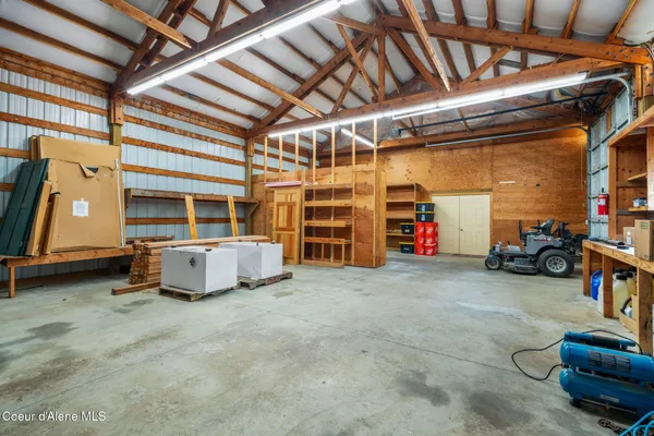 $2,695,000 | 58250 Highway 200, Clark Fork, ID 83811