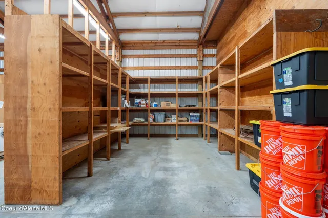 $2,750,000 | 58250 Highway 200, Clark Fork, ID 83811