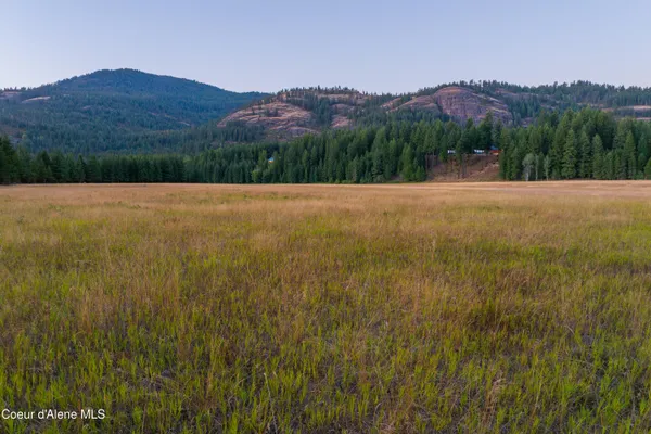 $2,695,000 | 58250 Highway 200, Clark Fork, ID 83811