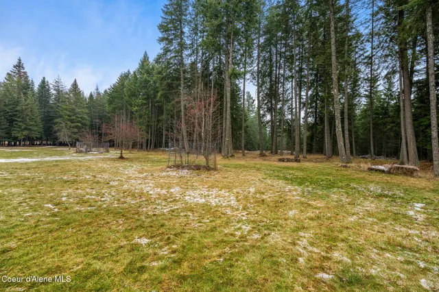 $2,750,000 | 58250 Highway 200, Clark Fork, ID 83811