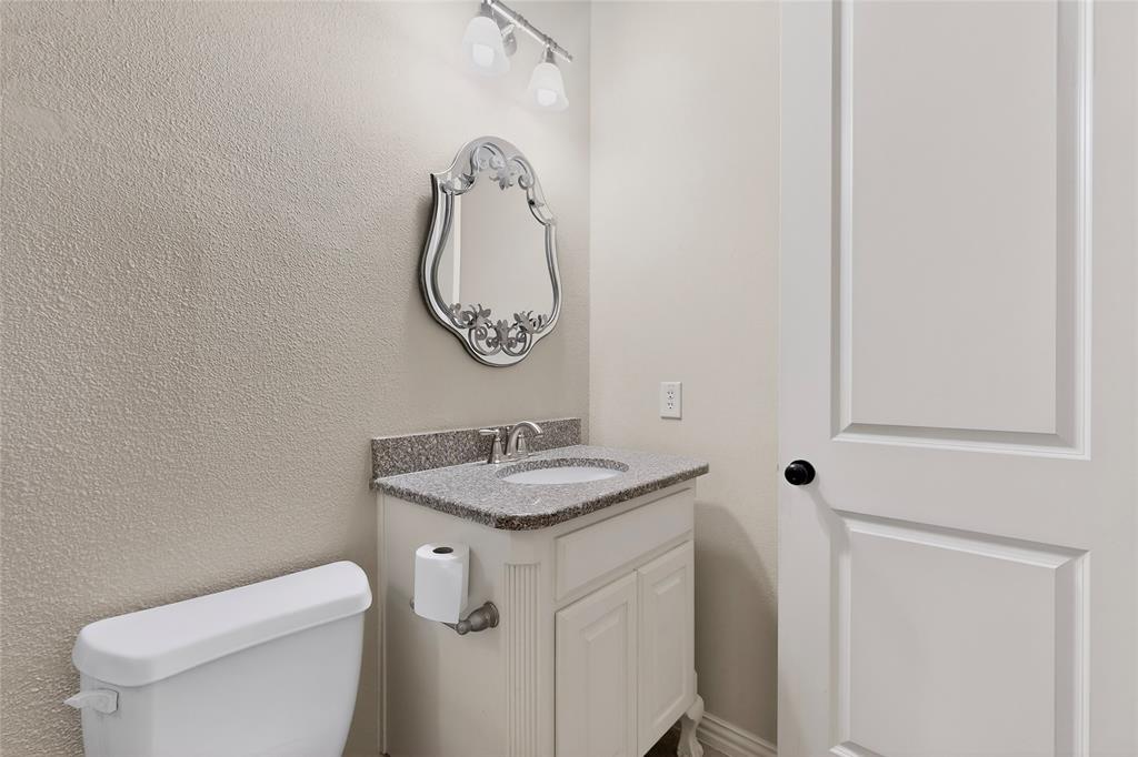 11048 Riney Court Frisco, TX 75035 - Photo 22 of 40