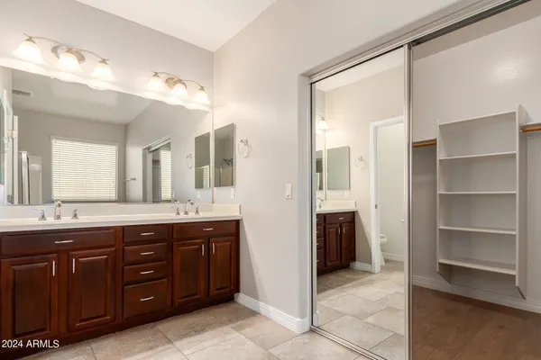 $2,350 | 5147 South Chatham, Mesa, AZ 85212