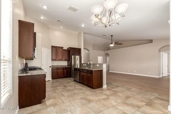 $2,450 | 5147 South Chatham, Mesa, AZ 85212