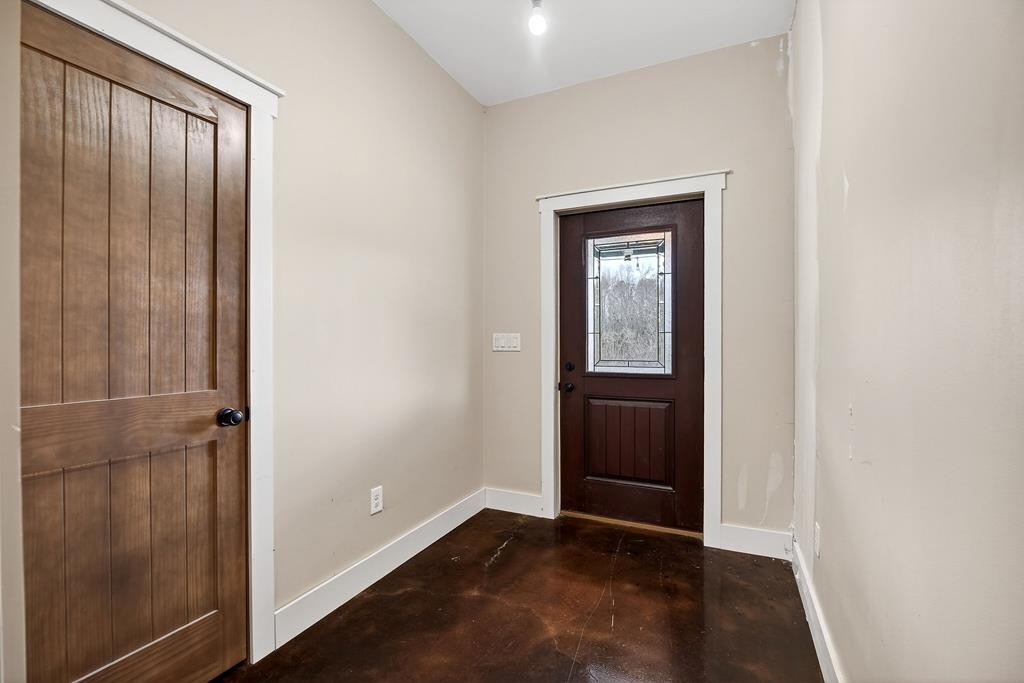 1425 Moodyville Loop Byrdstown, TN 38549 - Photo 27 of 62