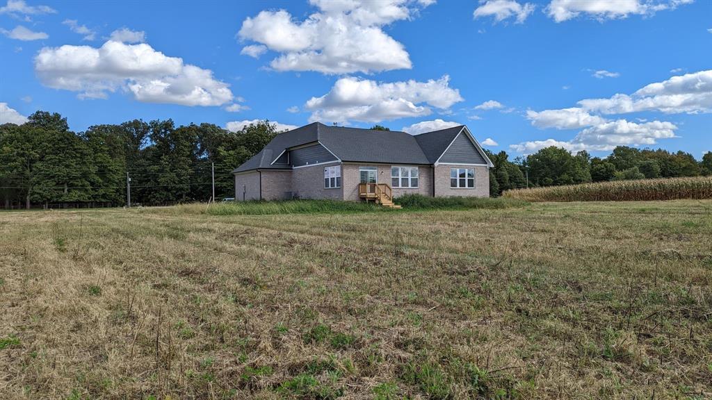 6040 South Carroll Road Indianapolis, IN 46259 - Photo 5 of 13 Gallery Image 5