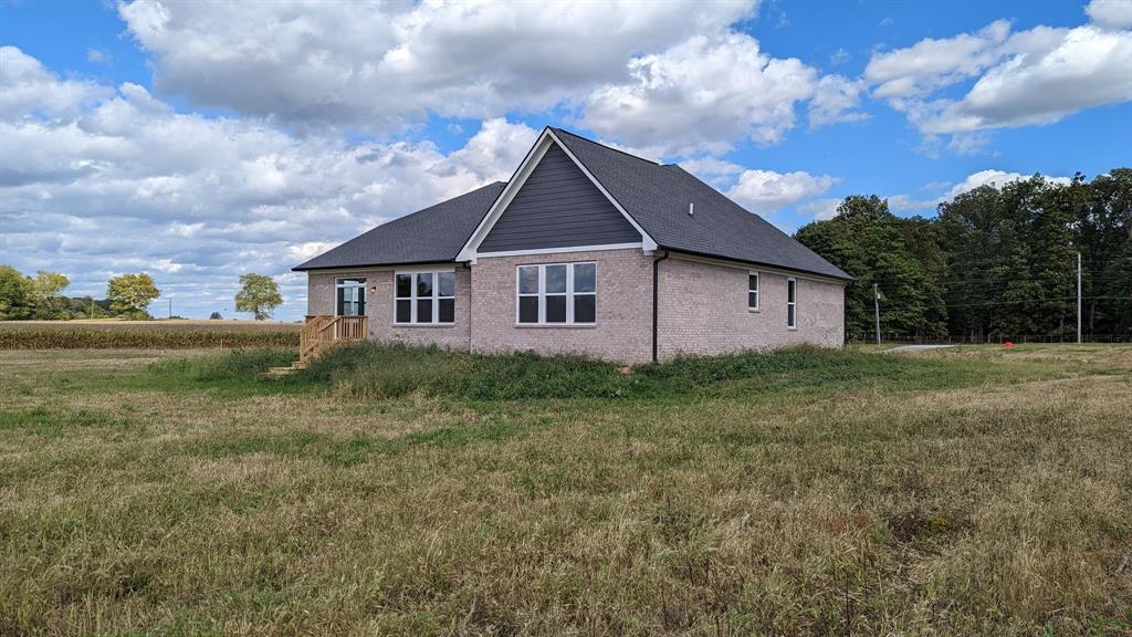 6040 South Carroll Road Indianapolis, IN 46259 - Photo 7 of 13 Gallery Image 7