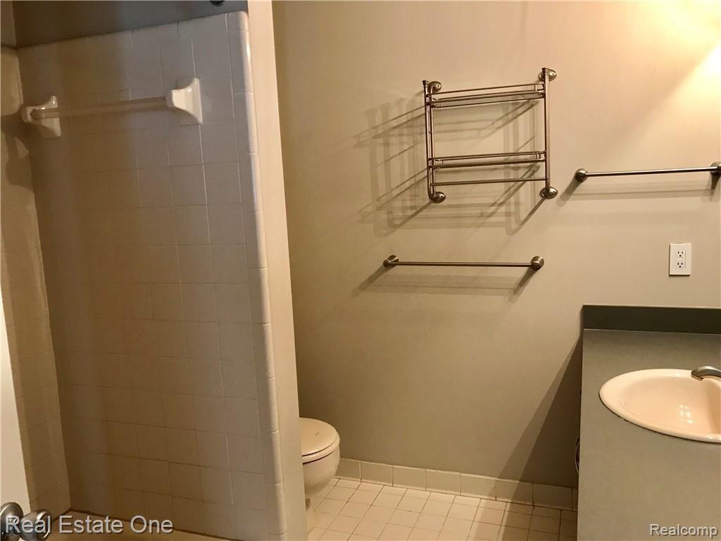 1558 Meadowside Drive, Unit 191 Rochester Hills, MI 48307 - Photo 19 of 19