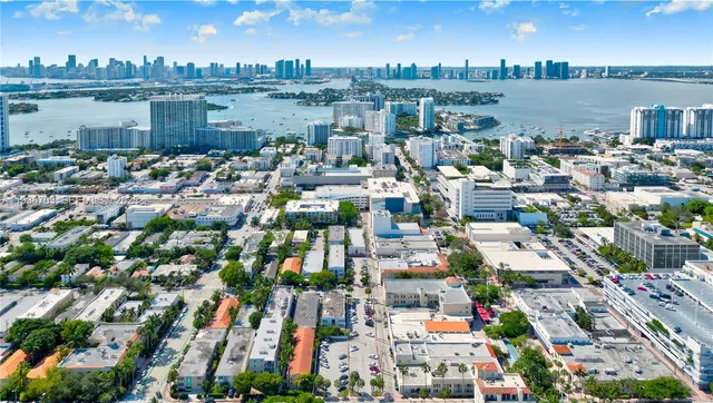 a picture of city view