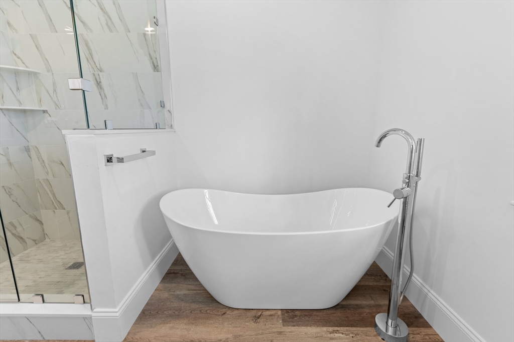 11 South Hampton Road, Unit B Amesbury, MA 01913 - Photo 25 of 35