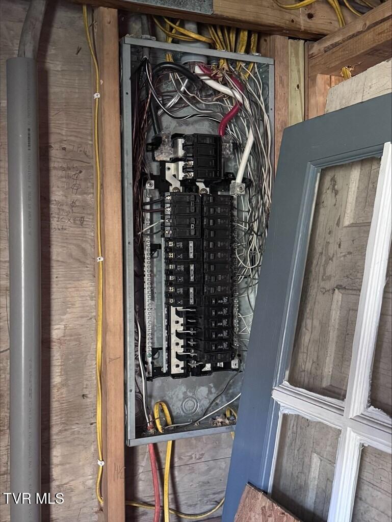 232 Konnarock Road Troutdale, VA 24378 - Photo 24 of 28 23