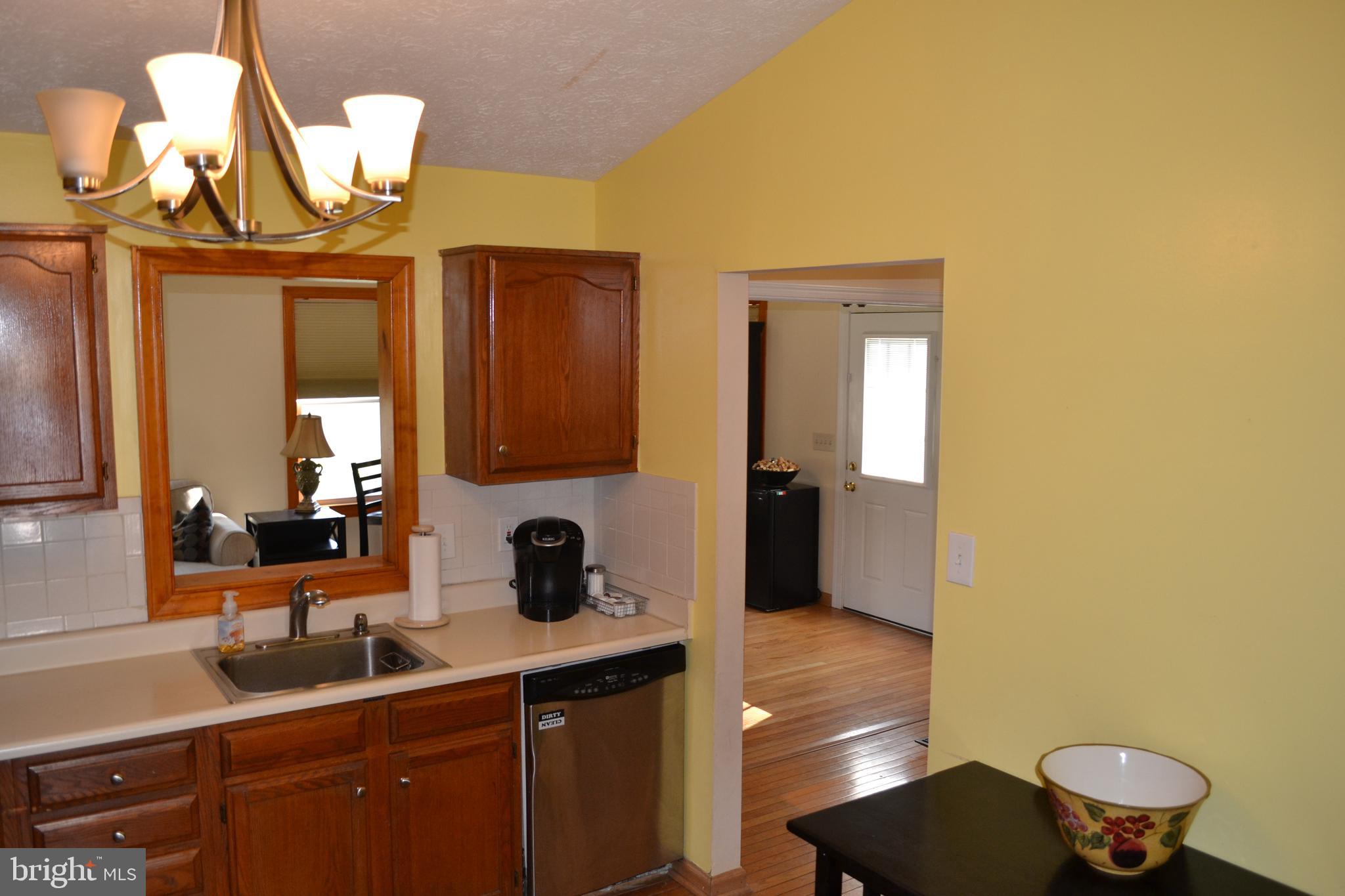 8811 Ridgelys Choice Drive Baltimore, MD 21236 - Photo 15 of 36 Gallery Image 15