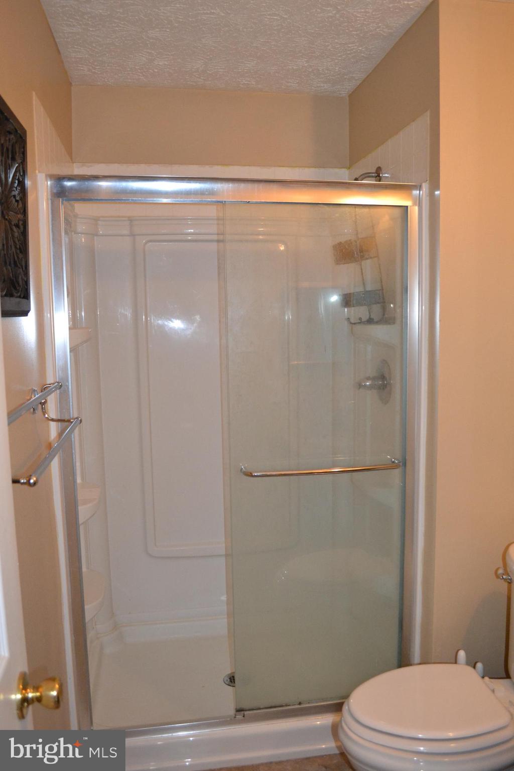 8811 Ridgelys Choice Drive Baltimore, MD 21236 - Photo 22 of 36 Gallery Image 22