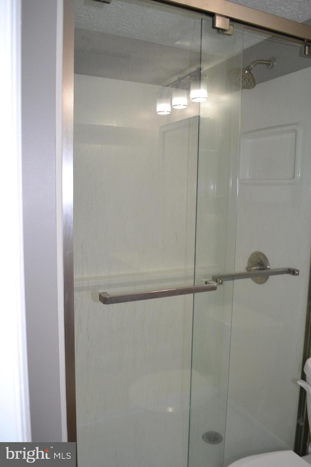 8811 Ridgelys Choice Drive Baltimore, MD 21236 - Photo 30 of 36 Gallery Image 30