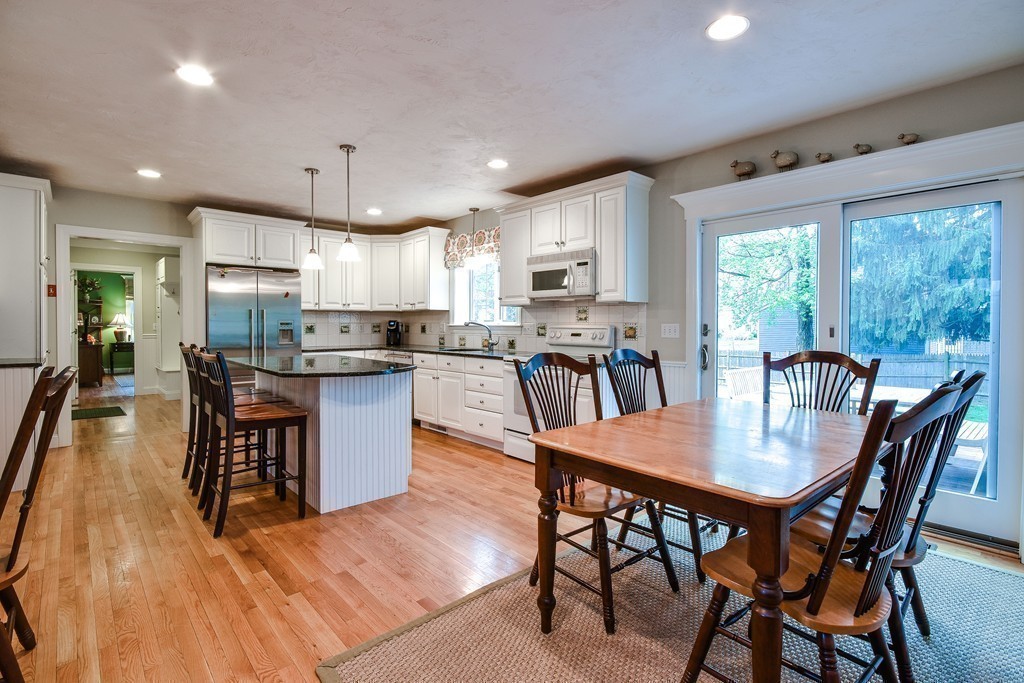 8 Woodledge Road Needham, MA 02492 - Photo 10 of 30 Gallery Image 10