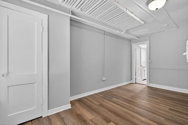 $1,520 | 428 North Park Boulevard, Unit 7, Glen Ellyn, IL 60137