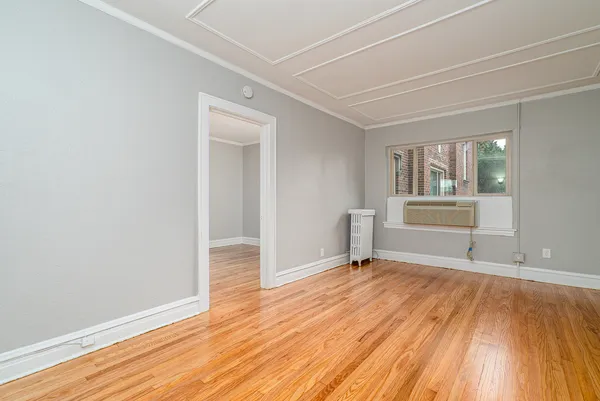 $1,520 | 428 North Park Boulevard, Unit 7, Glen Ellyn, IL 60137