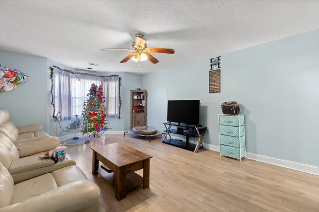 $275,000 | 210 Wheeler Avenue, Chickamauga, GA 30707