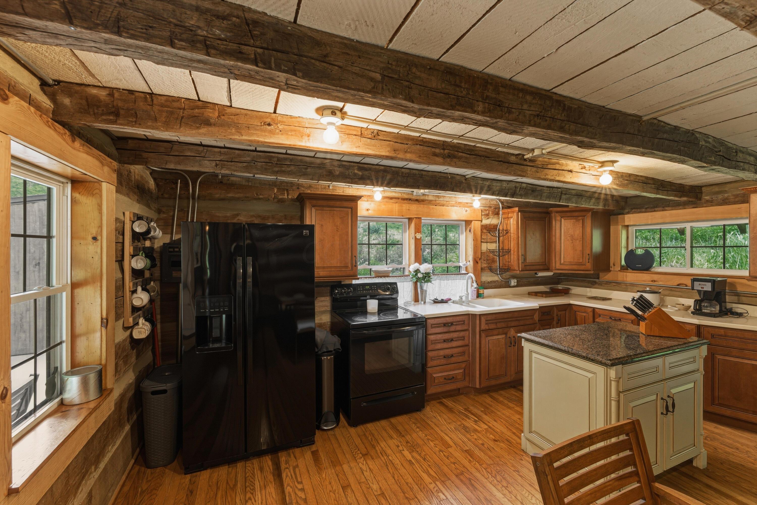 15091 Purdum Road Logan, OH 43138 - Photo 10 of 42 Kitchen1