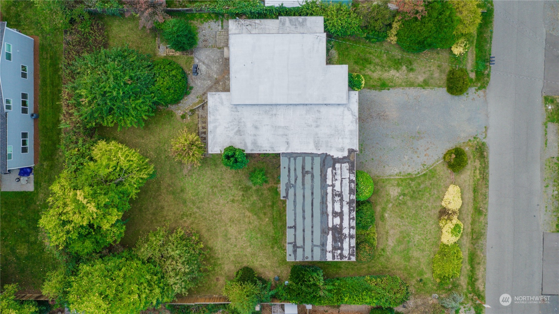 9112 218th Street Southwest Edmonds, WA 98026 - Photo 31 of 35