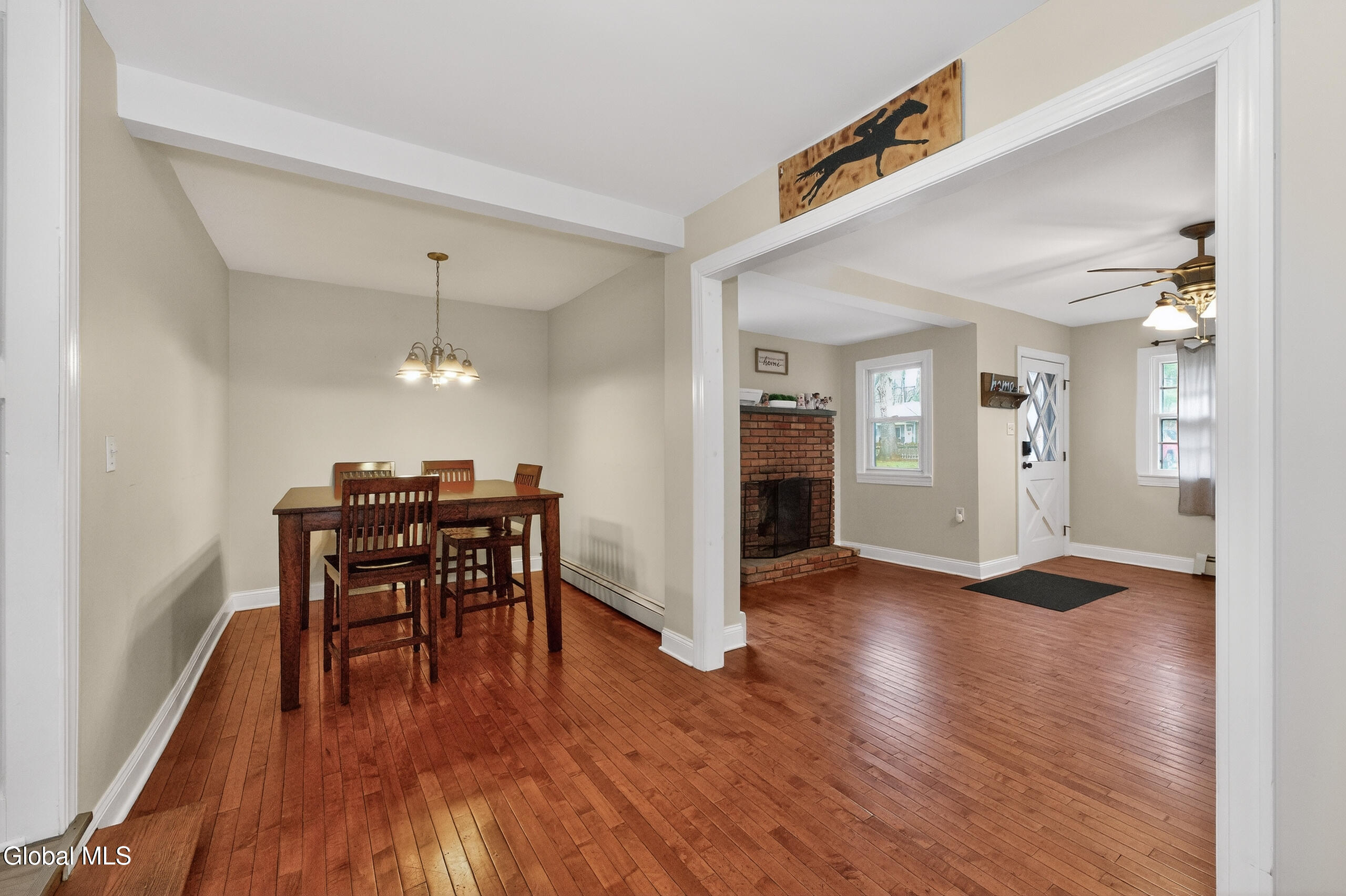 88 Jones Road Wilton, NY 12866 - Photo 11 of 39 2 Diningroom 3