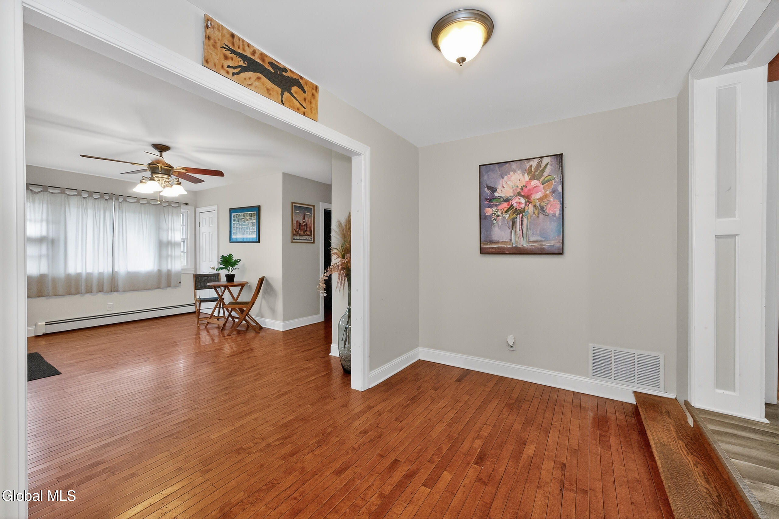 88 Jones Road Wilton, NY 12866 - Photo 12 of 39 2 Diningroom 4