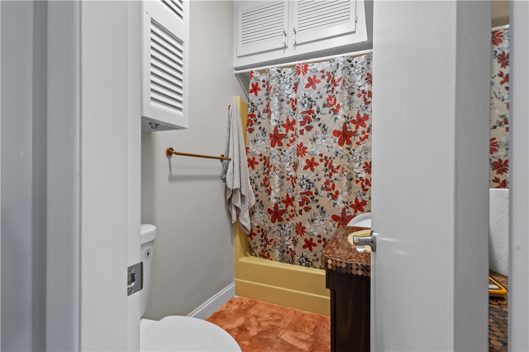 129 Academy Avenue Providence, RI 02908 - Photo 43 of 49