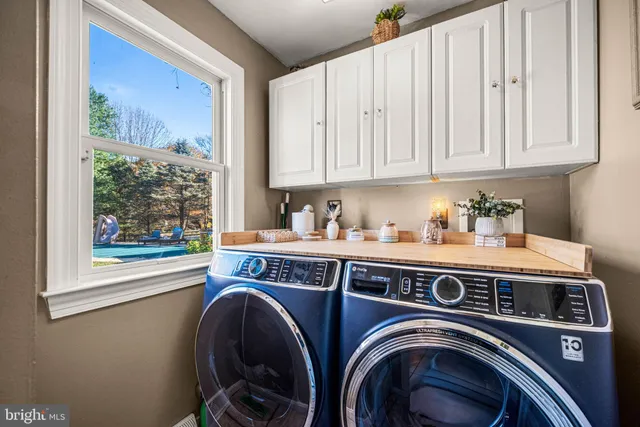 $650,000 | 27 Fox Farm Lane, Downingtown, PA 19335