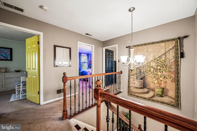 $650,000 | 27 Fox Farm Lane, Downingtown, PA 19335