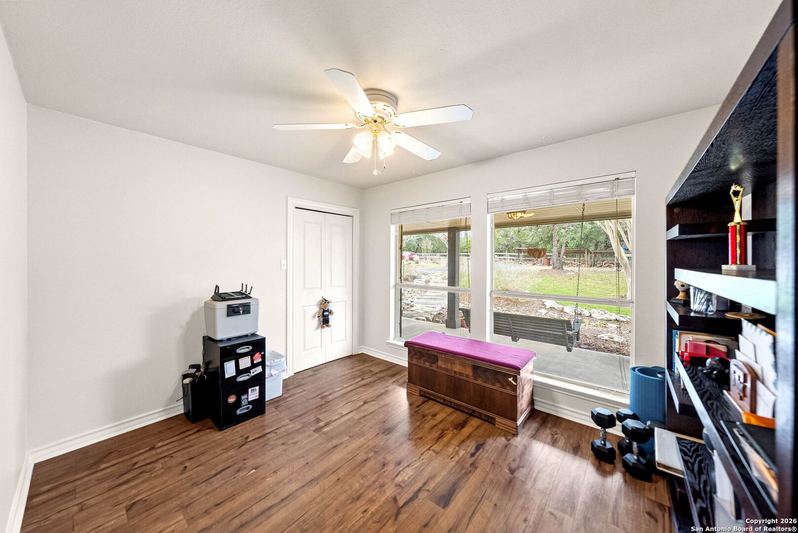 27150 Karsch Road Boerne, TX 78006 - Photo 34 of 79 a living room with furniture and a flat screen tv
