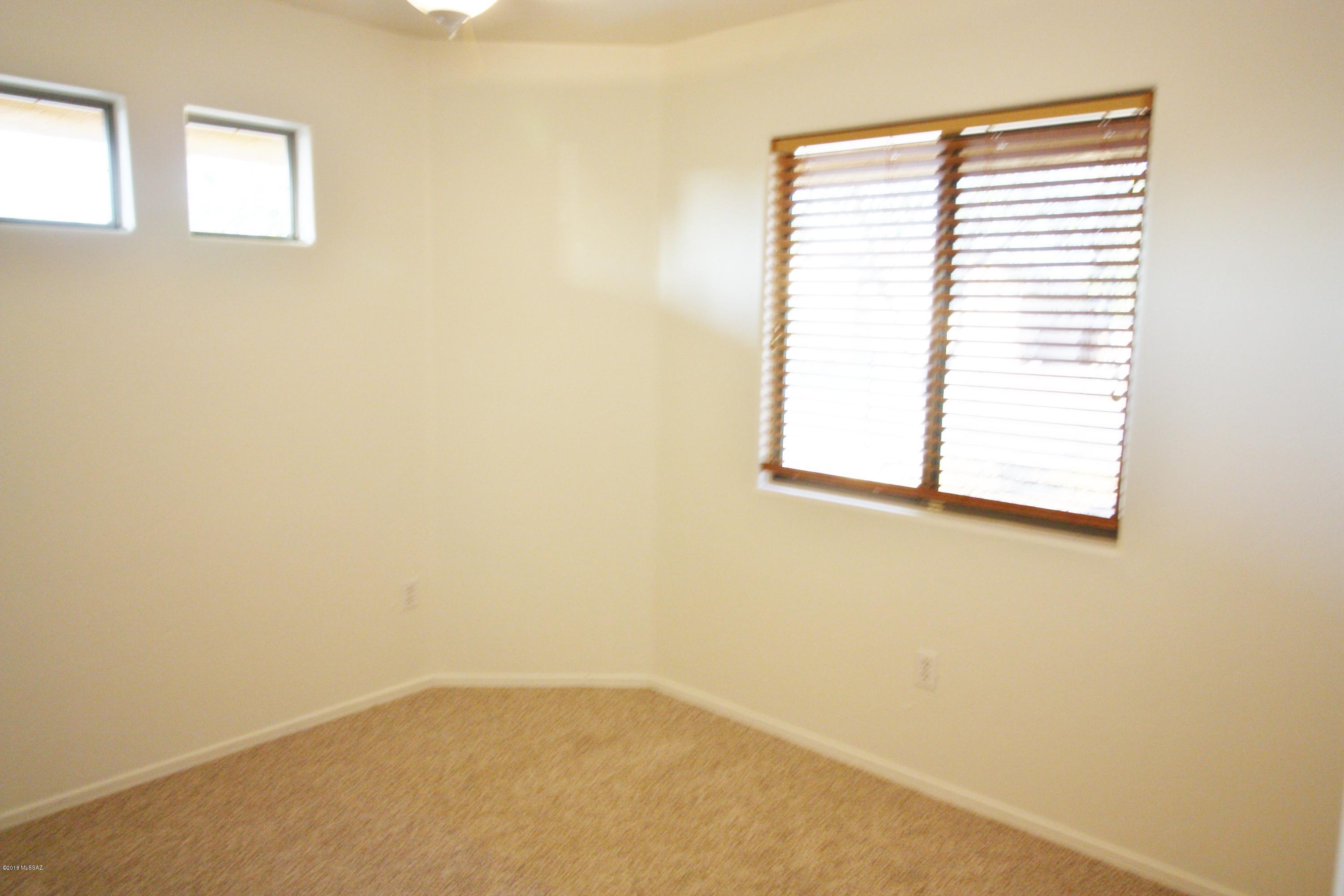 458 South Stone Bench Road Vail, AZ 85641 - Photo 13 of 26 Gallery Image 13