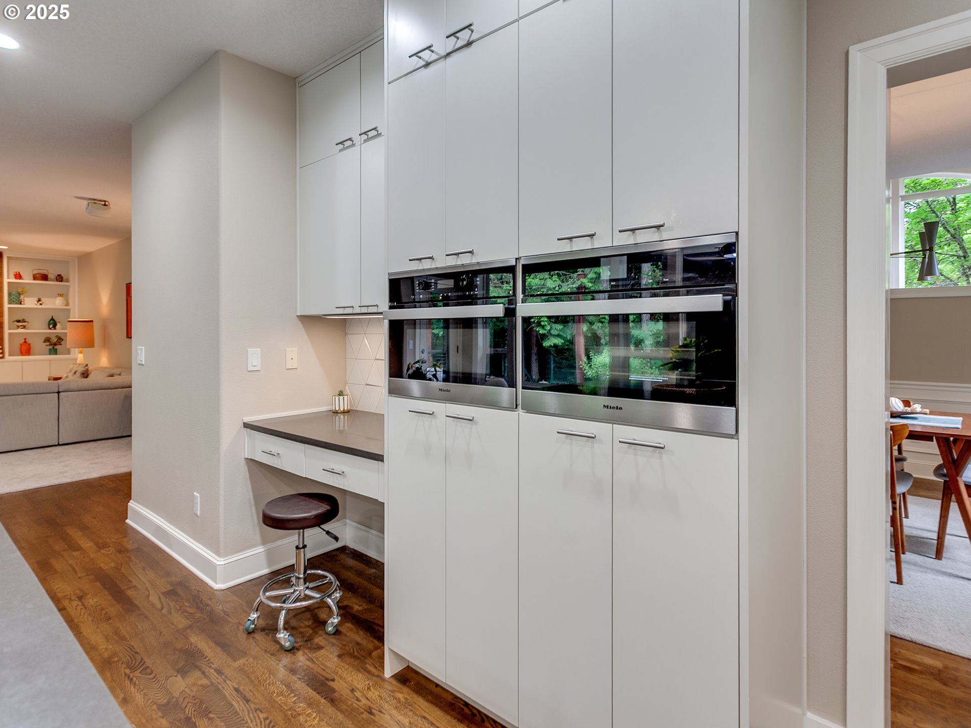 16870 Southwest Red Rock Way Beaverton, OR 97007 - Photo 21 of 45 a view of cabinets and workspace