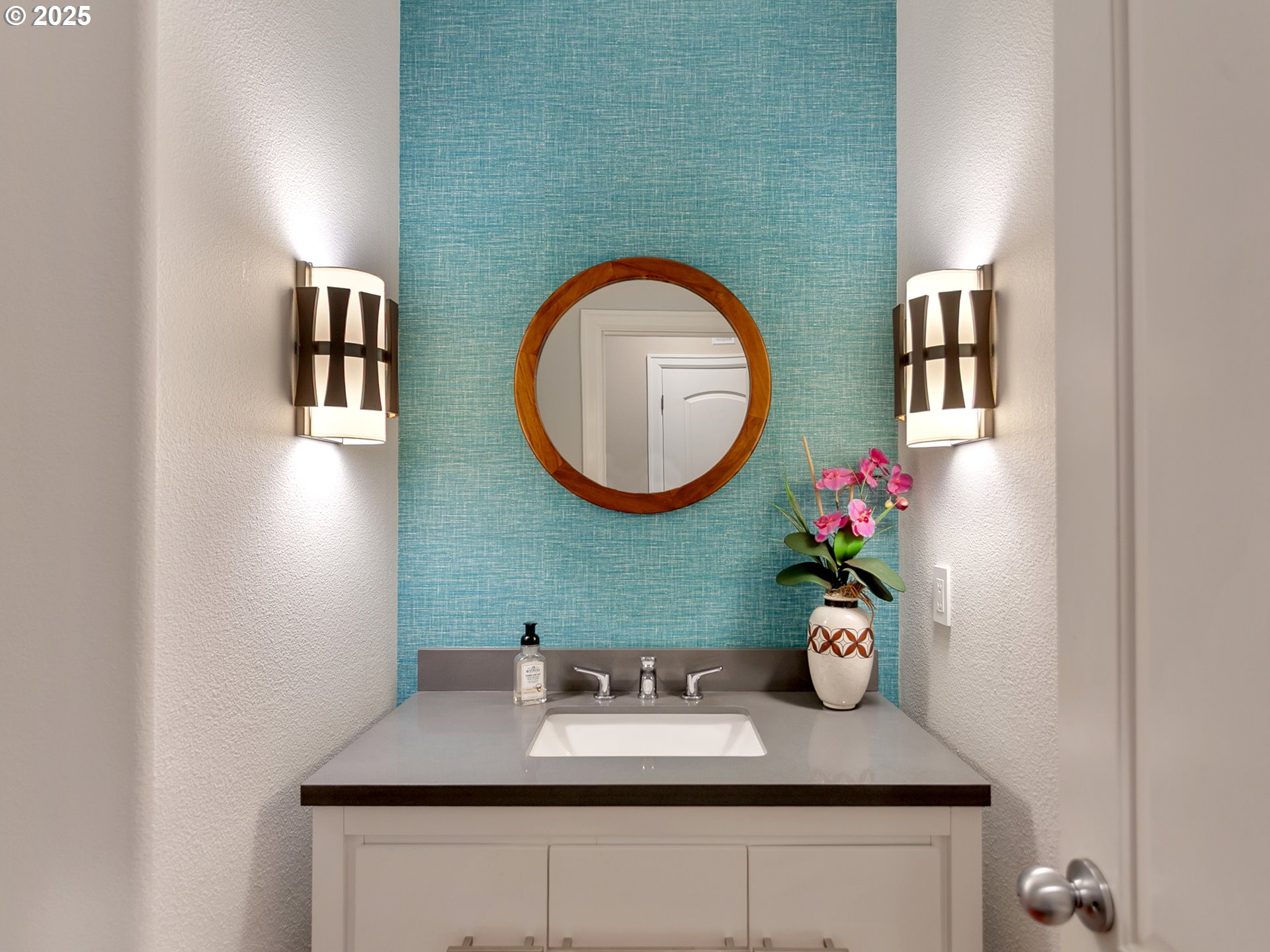 16870 Southwest Red Rock Way Beaverton, OR 97007 - Photo 22 of 45 a bathroom with a sink and a mirror