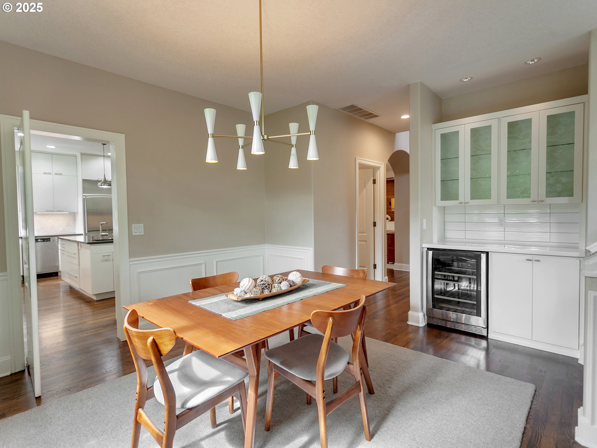 16870 Southwest Red Rock Way Beaverton, OR 97007 - Photo 7 of 45 a dining room with furniture and window