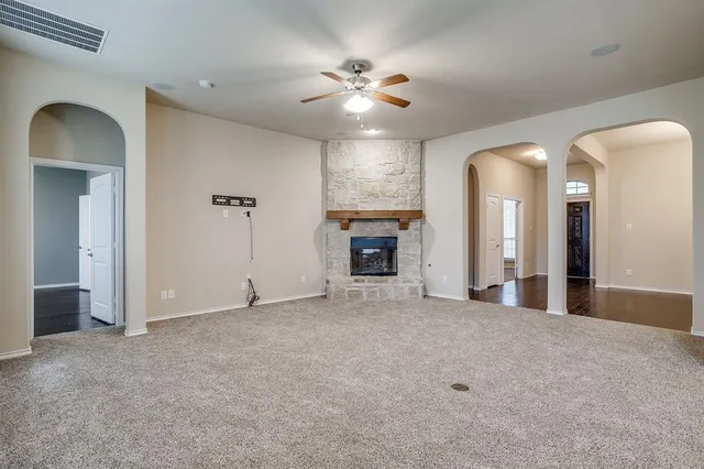 $2,450 | 45 Auburn Drive, Edgecliff Village, TX 76134