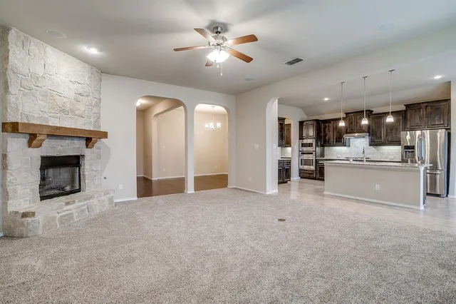 $2,450 | 45 Auburn Drive, Edgecliff Village, TX 76134