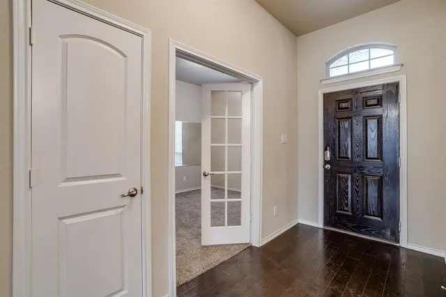 $2,450 | 45 Auburn Drive, Edgecliff Village, TX 76134