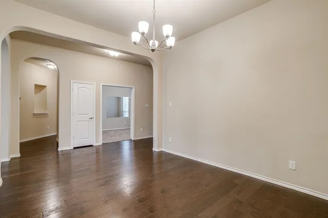 $2,450 | 45 Auburn Drive, Edgecliff Village, TX 76134