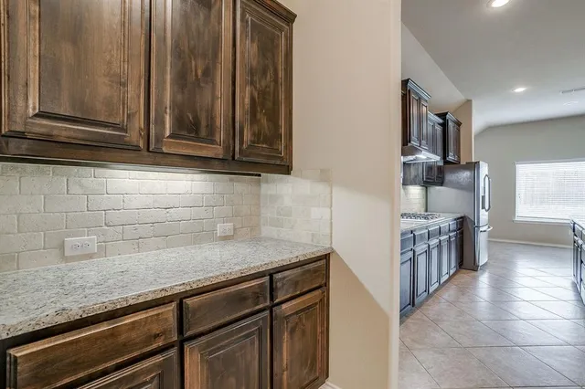 $2,450 | 45 Auburn Drive, Edgecliff Village, TX 76134