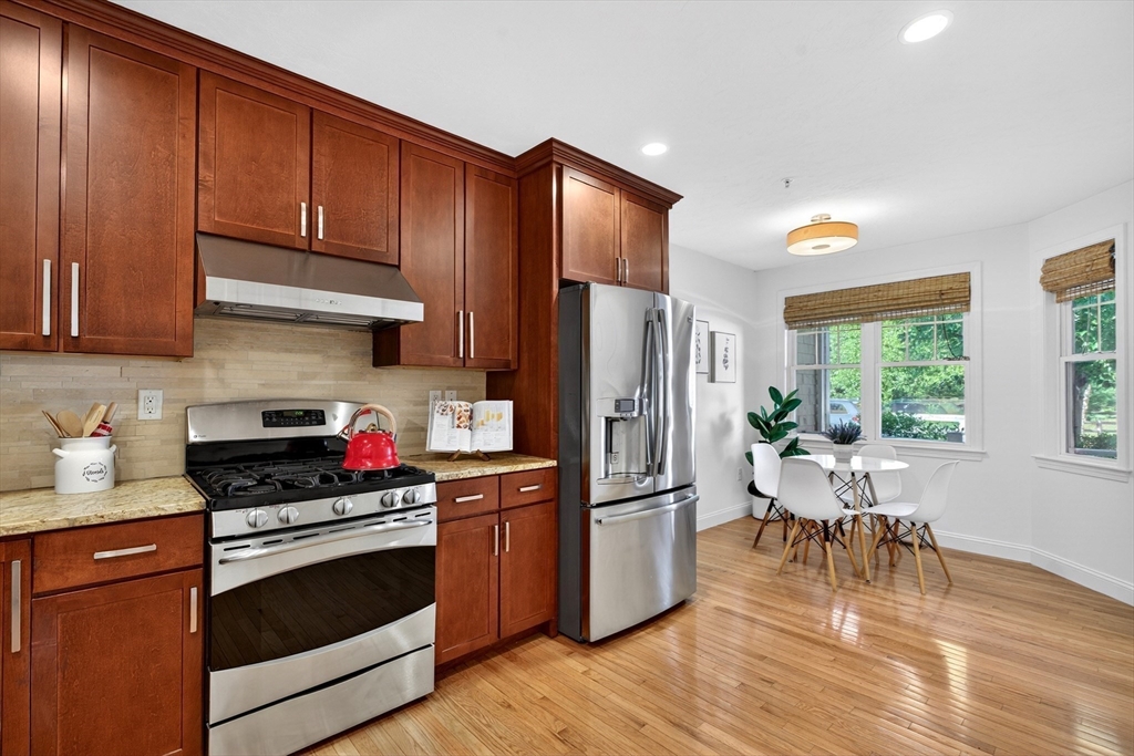 3 B Reserve Way, Unit 3B Burlington, MA 01803 - Photo 4 of 42