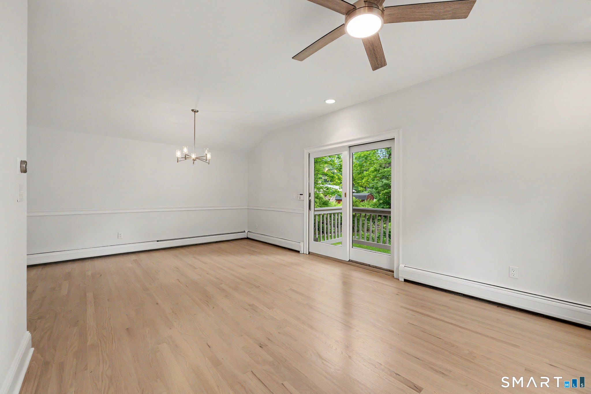 27 Apple Lane Redding, CT 06896 - Photo 16 of 40