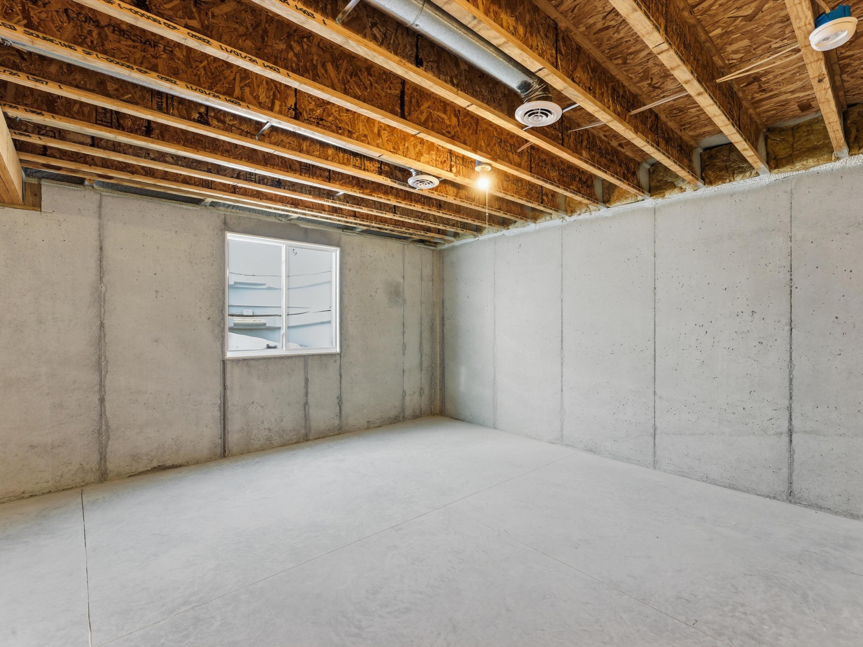 4403 Tannery Road Two Rivers, WI 54241 - Photo 16 of 27 Egress window