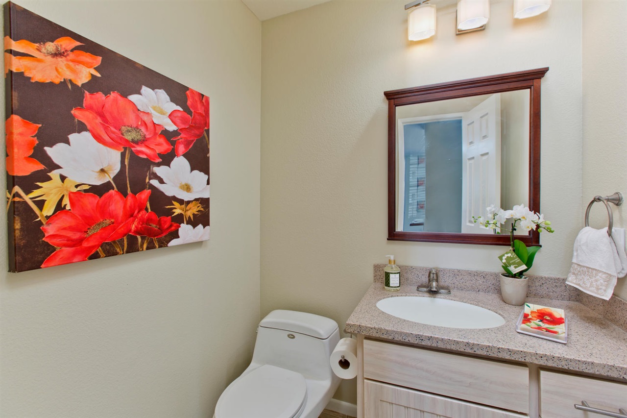 12870 Stone Canyon Road Poway, CA 92064 - Photo 23 of 25 Powder room