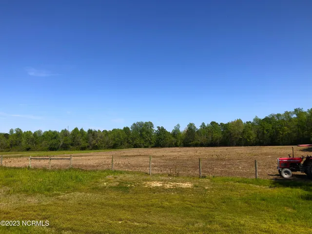 $270,000 | 24-acres White Oak River Road, Maysville, NC 28555