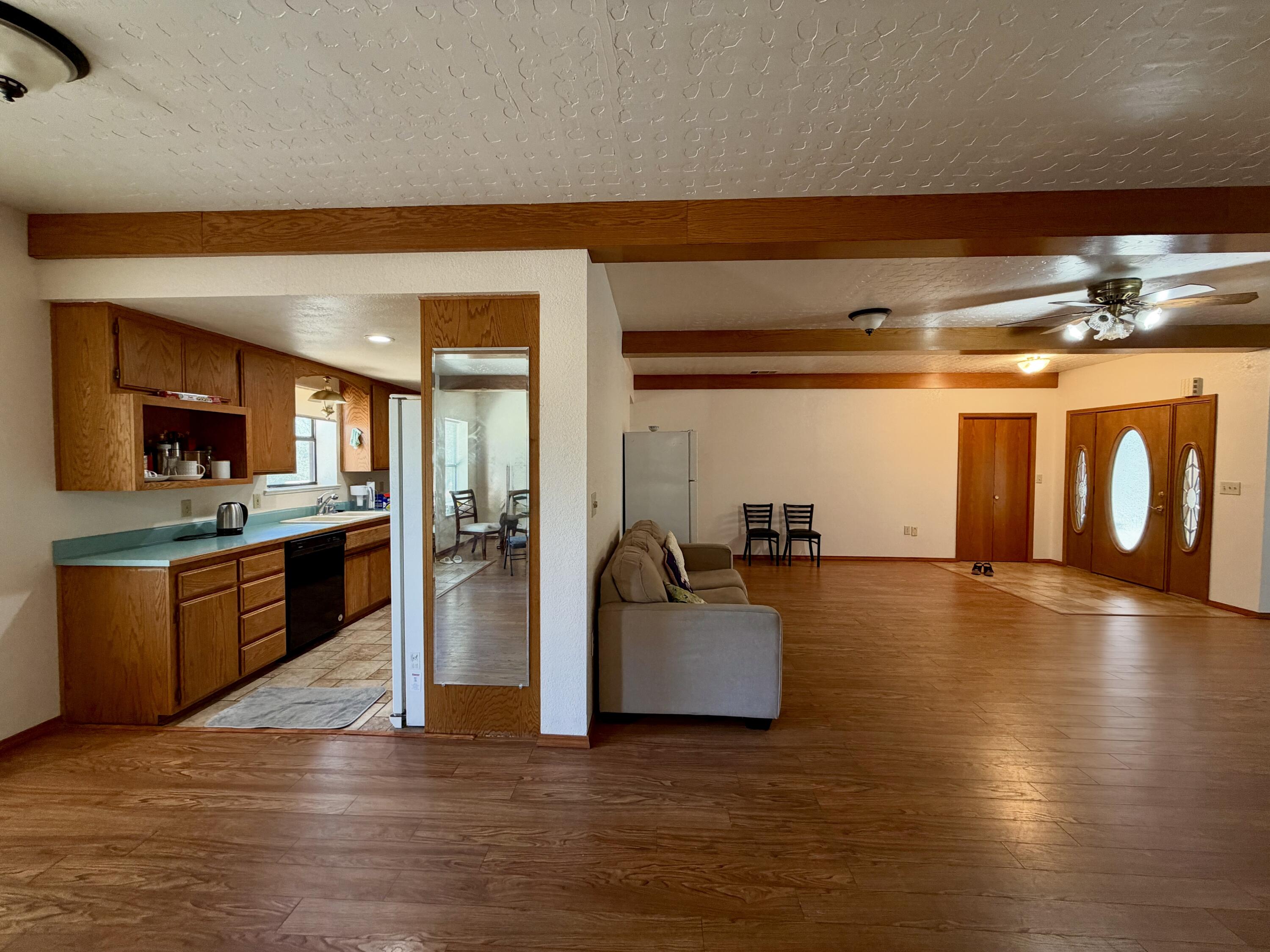 8030 Placer Road Redding, CA 96001 - Photo 15 of 58 IMG_4006