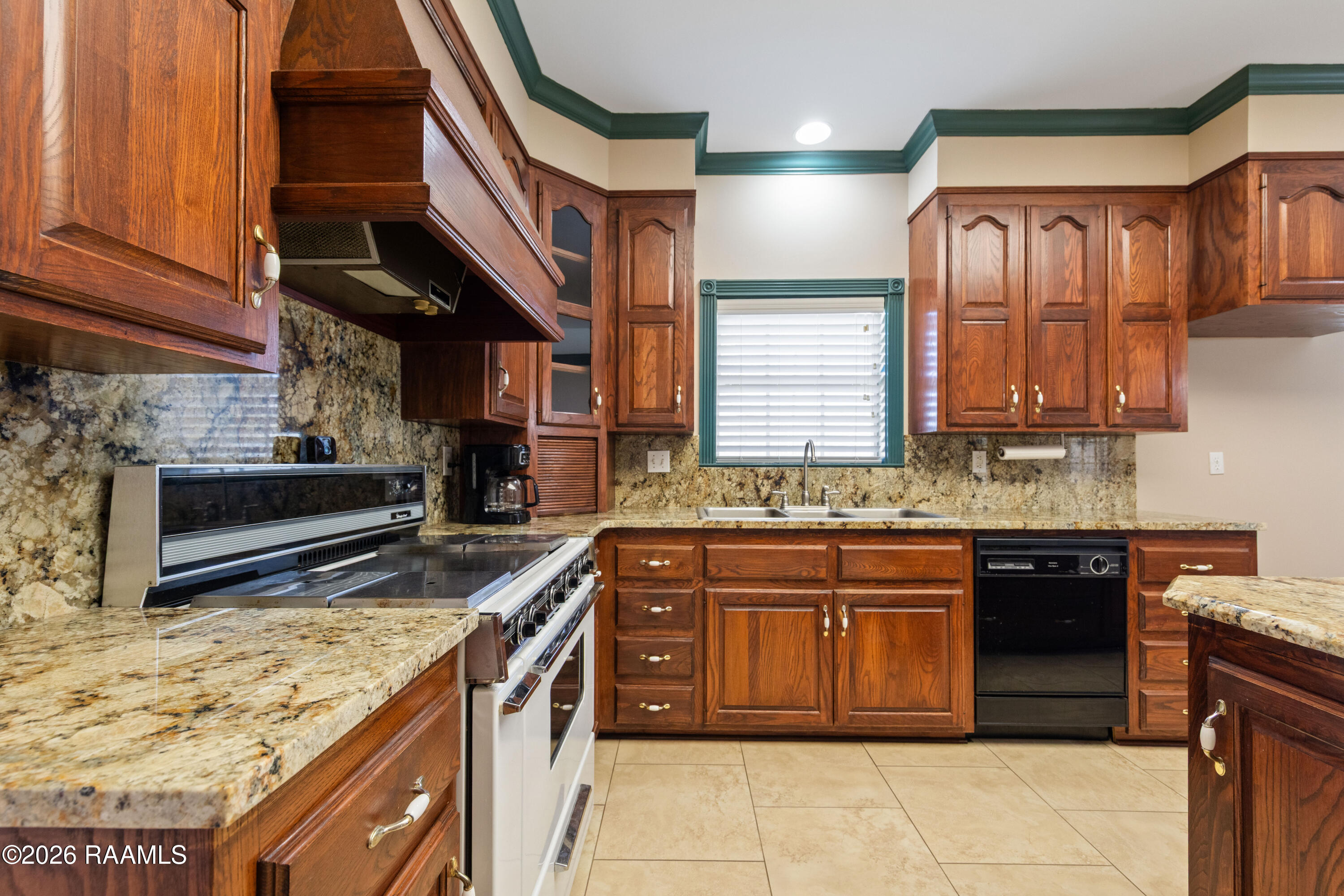 1110 Mardi Gras Road Carencro, LA 70520 - Photo 12 of 42 1110MardiGras-64